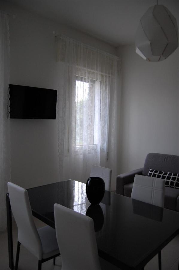 Locazione Turistica Elite Parco Brentelle Bed & Breakfast - Chiesanuova 135 E 167 Padova Luaran gambar