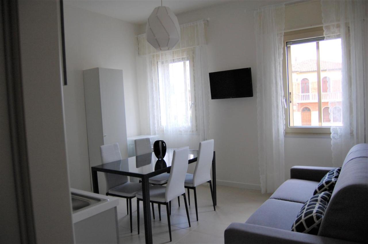Locazione Turistica Elite Parco Brentelle Bed & Breakfast - Chiesanuova 135 E 167 Padova Luaran gambar