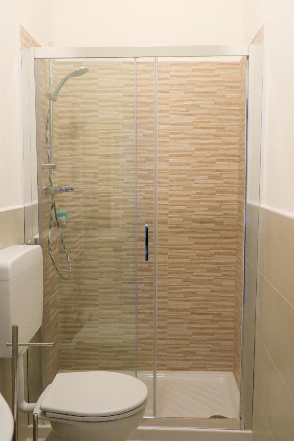 Locazione Turistica Elite Parco Brentelle Bed & Breakfast - Chiesanuova 135 E 167 Padova Luaran gambar