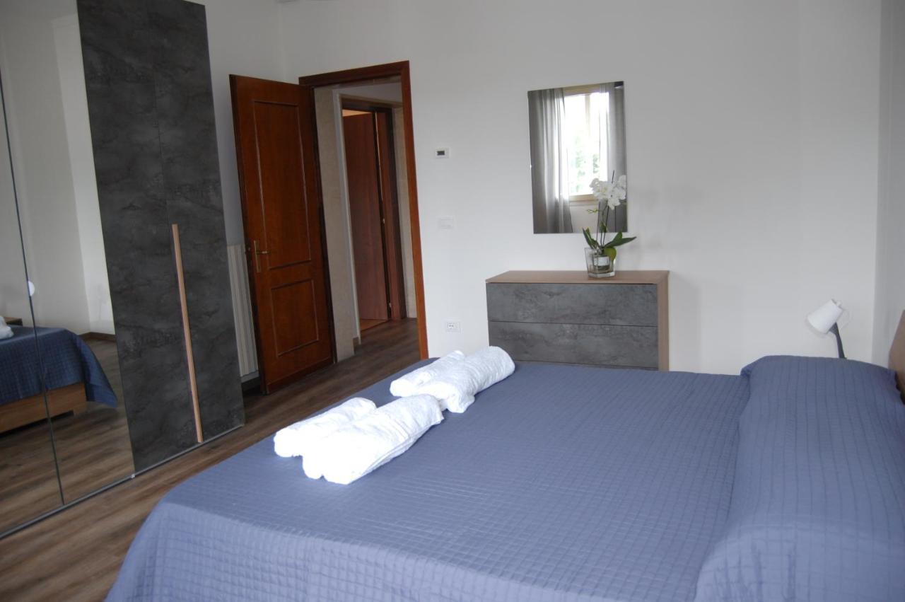 Locazione Turistica Elite Parco Brentelle Bed & Breakfast - Chiesanuova 135 E 167 Padova Luaran gambar