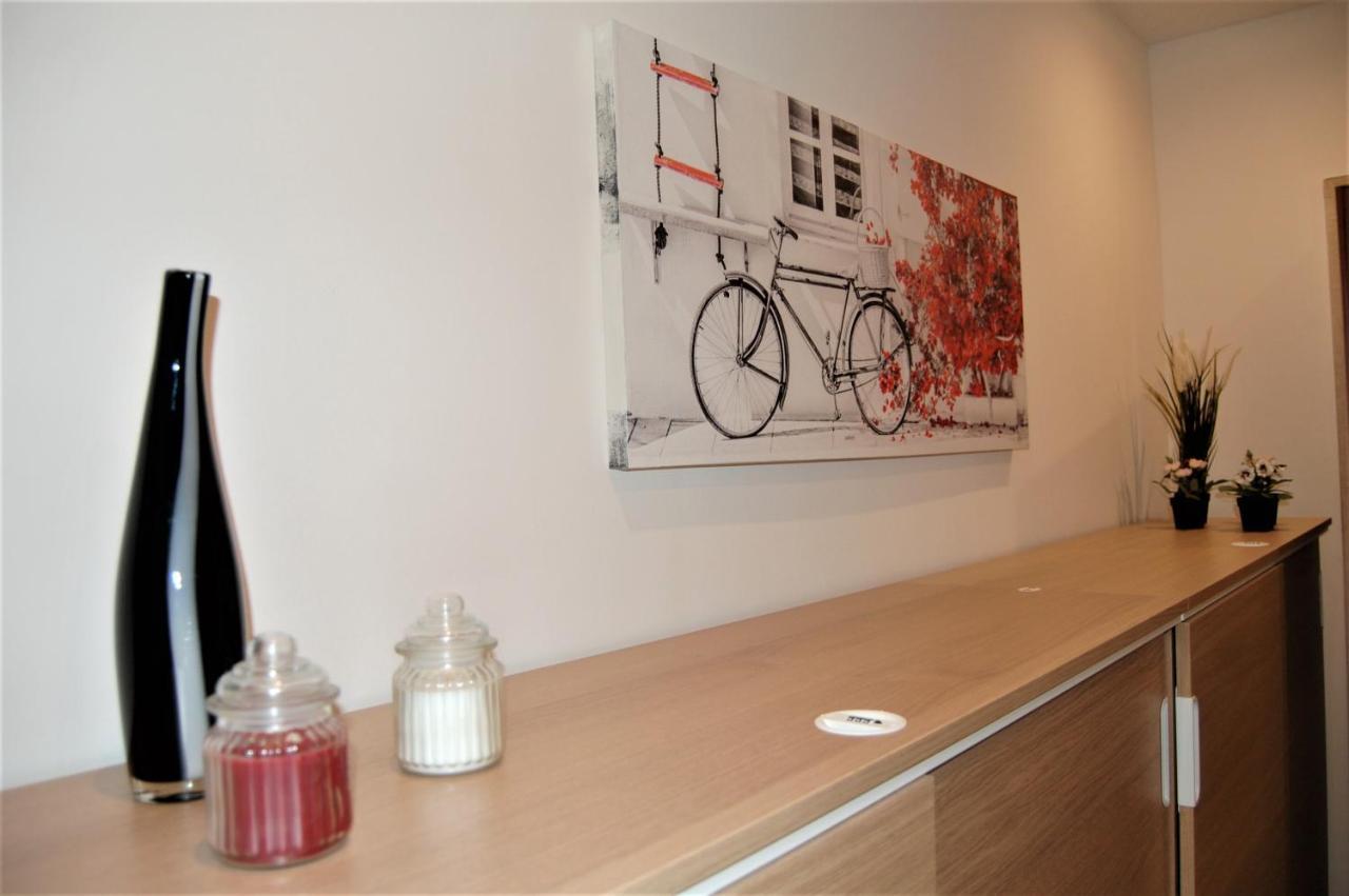 Locazione Turistica Elite Parco Brentelle Bed & Breakfast - Chiesanuova 135 E 167 Padova Luaran gambar