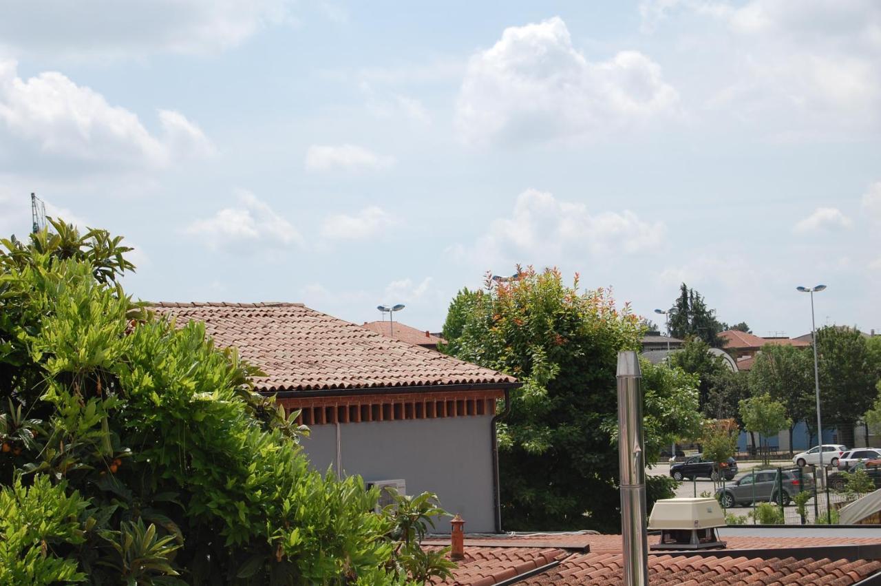 Locazione Turistica Elite Parco Brentelle Bed & Breakfast - Chiesanuova 135 E 167 Padova Luaran gambar