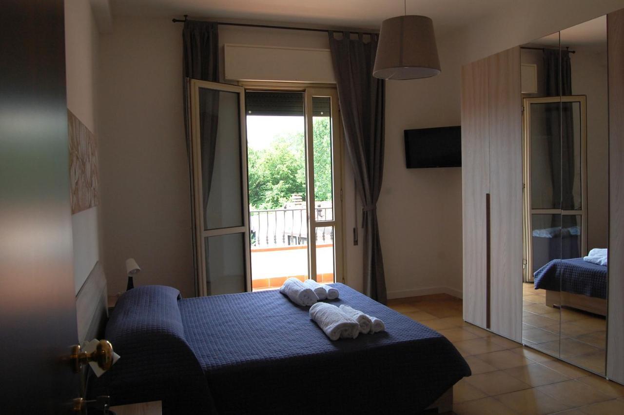 Locazione Turistica Elite Parco Brentelle Bed & Breakfast - Chiesanuova 135 E 167 Padova Luaran gambar
