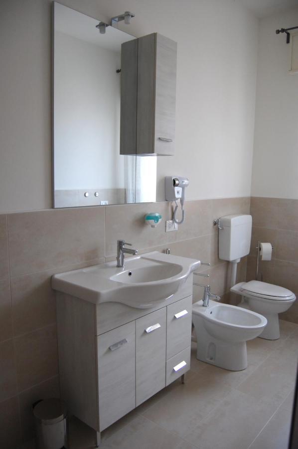 Locazione Turistica Elite Parco Brentelle Bed & Breakfast - Chiesanuova 135 E 167 Padova Luaran gambar