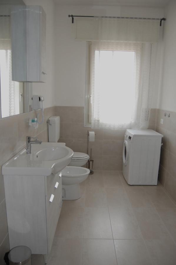 Locazione Turistica Elite Parco Brentelle Bed & Breakfast - Chiesanuova 135 E 167 Padova Luaran gambar