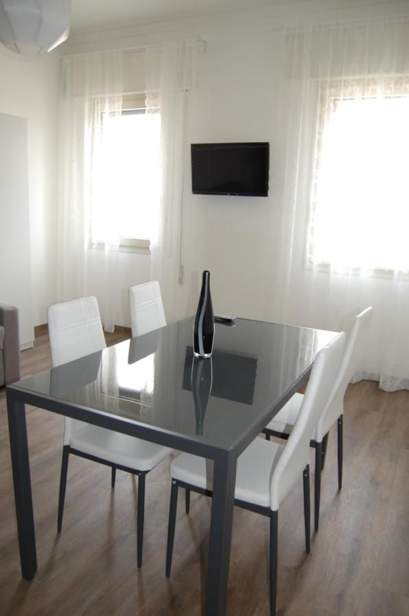 Locazione Turistica Elite Parco Brentelle Bed & Breakfast - Chiesanuova 135 E 167 Padova Luaran gambar